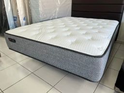 https://img.olx.com.br/thumbs256x256/14/147350173266969.jpg