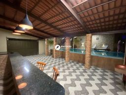 https://img.olx.com.br/thumbs256x256/14/147542636717536.jpg