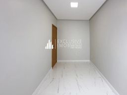 https://img.olx.com.br/thumbs256x256/14/147564522665758.jpg