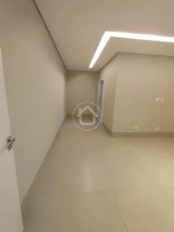 https://img.olx.com.br/thumbs256x256/14/147568764785347.jpg