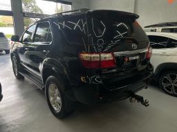 https://img.olx.com.br/thumbs256x256/14/147577646441534.jpg