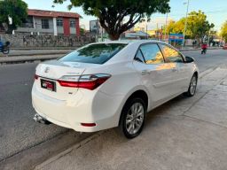 https://img.olx.com.br/thumbs256x256/14/147640535917547.jpg