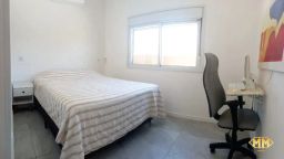 https://img.olx.com.br/thumbs256x256/14/147669307715658.jpg