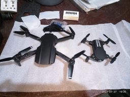 Título do anúncio: Conserto vendo e compro drones