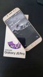 Título do anúncio: Celular Samsung J5 pro de 32GB