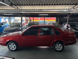 https://img.olx.com.br/thumbs256x256/14/148555741602907.jpg