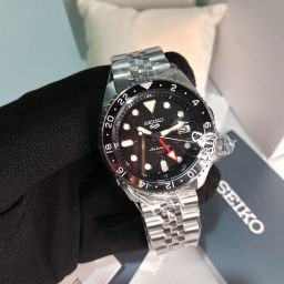 https://img.olx.com.br/thumbs256x256/14/148661422298357.jpg