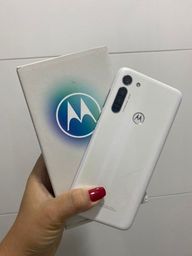 Título do anúncio: Motorola Moto G8 64G
