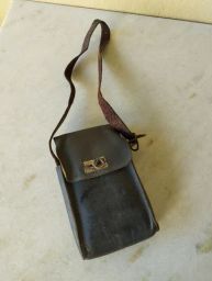 https://img.olx.com.br/thumbs256x256/14/149330776804560.jpg