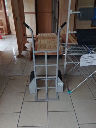 https://img.olx.com.br/thumbs256x256/14/149490909329705.jpg