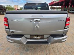 https://img.olx.com.br/thumbs256x256/14/149611530531701.jpg