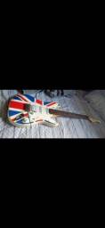 Título do anúncio: Guitarra Eagle edicao especial UK 