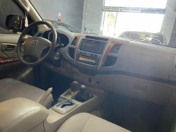 https://img.olx.com.br/thumbs256x256/15/150521761441172.jpg