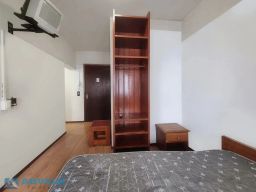 https://img.olx.com.br/thumbs256x256/15/150570403026004.jpg