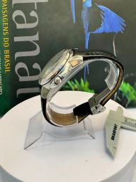 https://img.olx.com.br/thumbs256x256/15/150676799103980.jpg