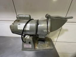 https://img.olx.com.br/thumbs256x256/15/151484103300525.jpg