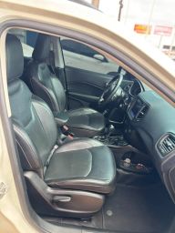 https://img.olx.com.br/thumbs256x256/15/151647671112474.jpg