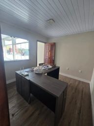 https://img.olx.com.br/thumbs256x256/15/151668429024562.jpg