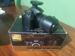 Título do anúncio: Vendo ou troco Câmera Nikon D7000 