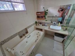 https://img.olx.com.br/thumbs256x256/15/152612541621898.jpg