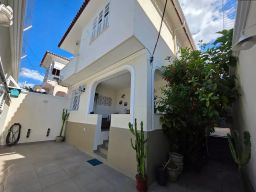 https://img.olx.com.br/thumbs256x256/15/152626187406965.jpg