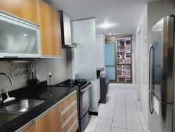 https://img.olx.com.br/thumbs256x256/15/153520640307581.jpg