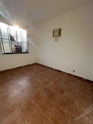 https://img.olx.com.br/thumbs256x256/15/153543407595163.jpg