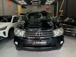 https://img.olx.com.br/thumbs256x256/15/153548289604388.jpg