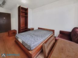 https://img.olx.com.br/thumbs256x256/15/153575761745205.jpg