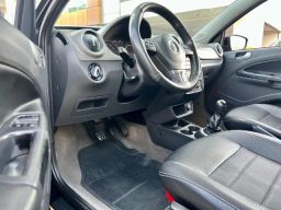 https://img.olx.com.br/thumbs256x256/15/153634325263537.jpg