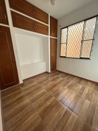 https://img.olx.com.br/thumbs256x256/15/154530282856640.jpg