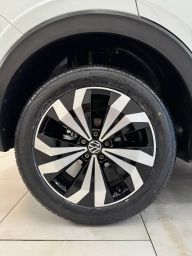 https://img.olx.com.br/thumbs256x256/15/154646301396663.jpg