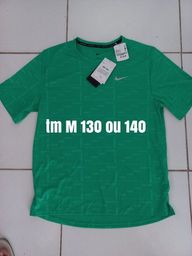 Título do anúncio: Camisa nike 40+ tm M