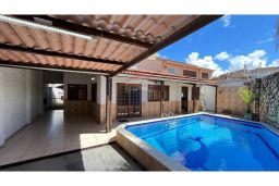 https://img.olx.com.br/thumbs256x256/15/155517642037663.jpg
