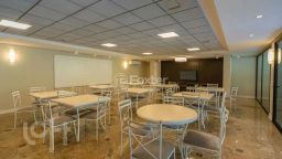 https://img.olx.com.br/thumbs256x256/15/155544166890647.jpg