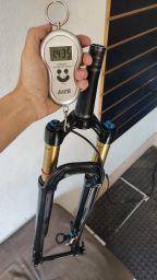 https://img.olx.com.br/thumbs256x256/15/155650200160100.jpg