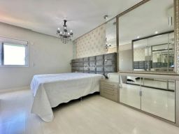 https://img.olx.com.br/thumbs256x256/15/156464107694584.jpg
