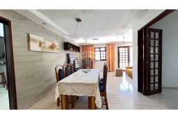 https://img.olx.com.br/thumbs256x256/15/156523644904196.jpg