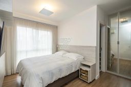 https://img.olx.com.br/thumbs256x256/15/156527649538175.jpg