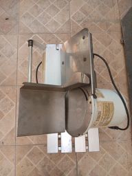 https://img.olx.com.br/thumbs256x256/15/156589516545232.jpg