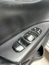 https://img.olx.com.br/thumbs256x256/15/156640208172151.jpg