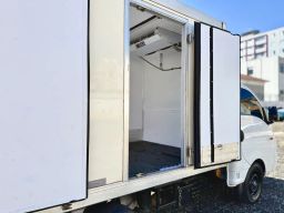 https://img.olx.com.br/thumbs256x256/15/156671426559453.jpg