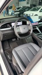 https://img.olx.com.br/thumbs256x256/15/156686172927119.jpg