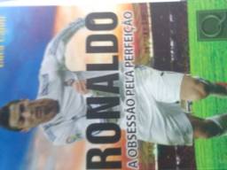 Título do anúncio: Livro Cristiano Ronaldo