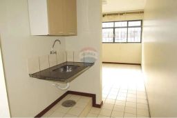 https://img.olx.com.br/thumbs256x256/15/157531400970406.jpg