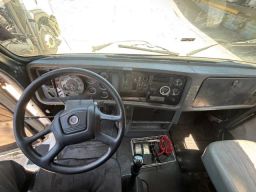 https://img.olx.com.br/thumbs256x256/15/157573933389841.jpg