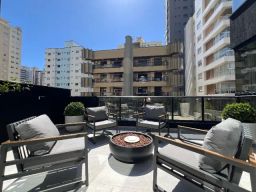 https://img.olx.com.br/thumbs256x256/15/157638377266587.jpg