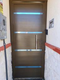 https://img.olx.com.br/thumbs256x256/15/157648377740658.jpg
