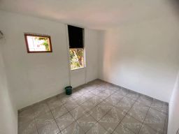 https://img.olx.com.br/thumbs256x256/15/157664447401293.jpg