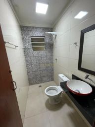 https://img.olx.com.br/thumbs256x256/15/157689788019418.jpg
